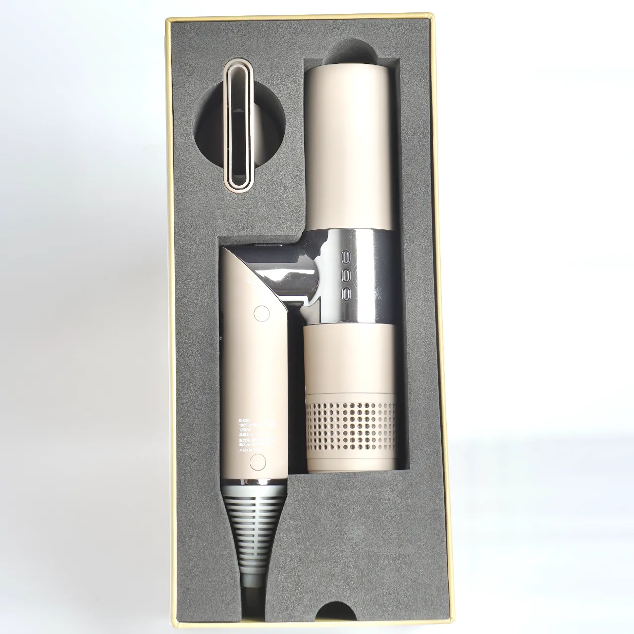 口コミ・レビューで商品を比較！絹女 ヘアドライヤーの詳細情報