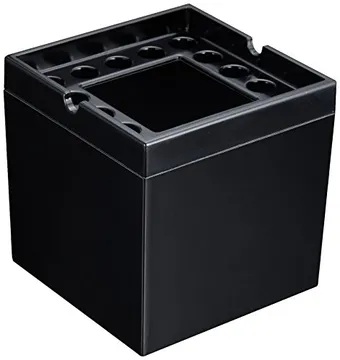 灰皿に使えそうな空き箱 灰皿に使えそうな空き箱